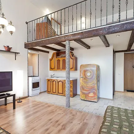 Apartmenty Lux Leningradskaya Ulyanovskaya Marksa Kirova Street