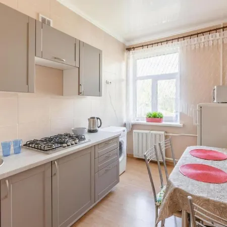 Apartmenty Lux Leningradskaya Ulyanovskaya Marksa Kirova Street